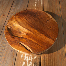 Load image into Gallery viewer, Reclaimed Wood Chopping Board - Round -  Large