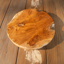 Load image into Gallery viewer, Reclaimed Wood Chopping Board - Round -  Large