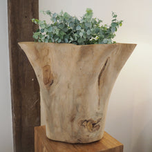 Load image into Gallery viewer, Reclaimed Wood &#39;Star&#39; Vase