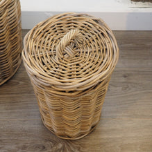 Load image into Gallery viewer, Round Wicker Storage Bin &#39;Campos&#39; - Large