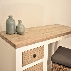 Reclaimed pine Bude range dressing table, close up view.