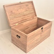Reclaimed teak trunk, top open view.