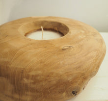 Load image into Gallery viewer, Round  Wooden Candle Bowl
