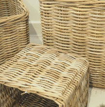 Load image into Gallery viewer, Square Natural Wicker Basket - Medium